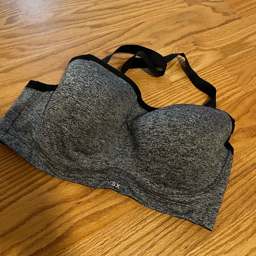 VSX crisscross sports bra